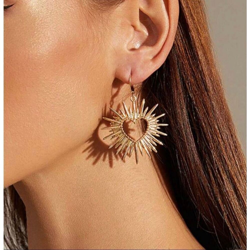 Sunburst Heart Earrings